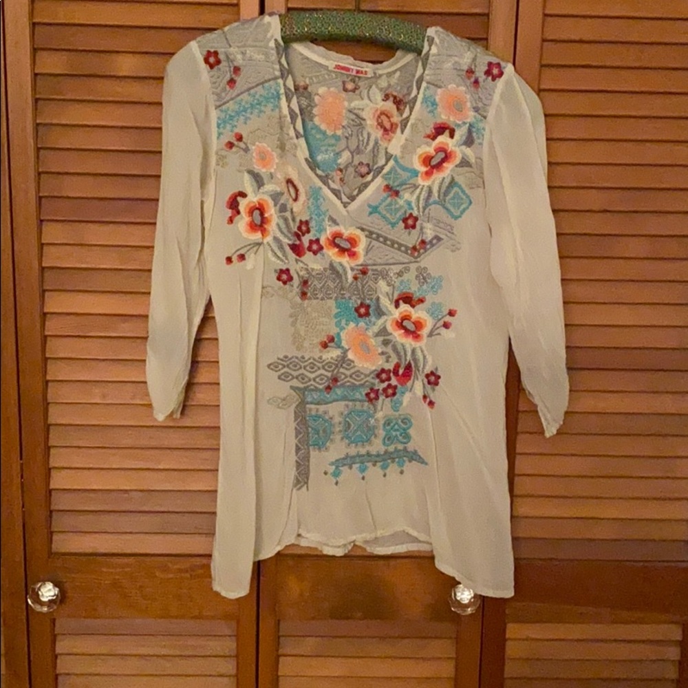 Johnny was embroidered tunic